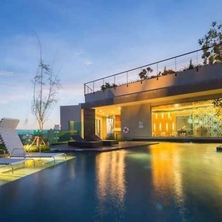 Astra 51平景观房/可步行至长康路夜市/古城/无边泳池 916 Chiang Mai Luaran gambar